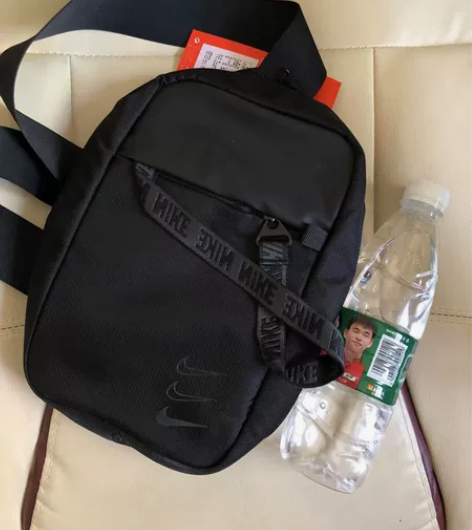 新款NK耐克正品男女斜挎包休闲单肩背包斜背...