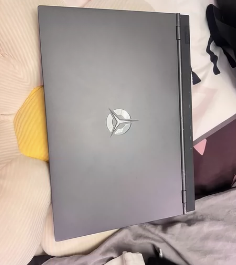 买来用过两三次的笔记本联想拯救者Y7000...