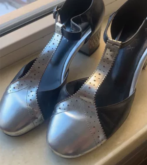 36码娃娃鞋，跟不累，皮子有点硬，不包邮 ...