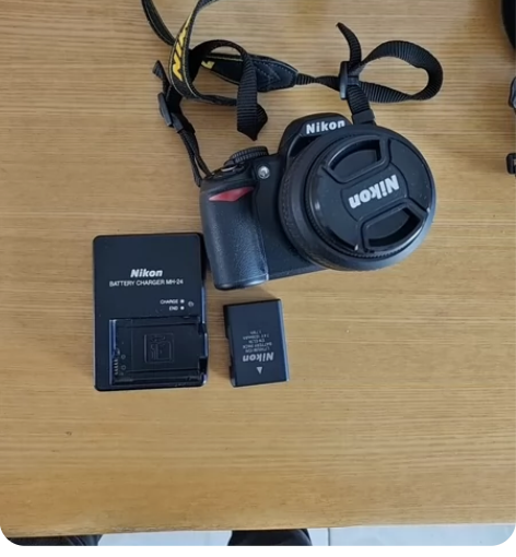 尼康单反相机，99新，买来基本没用。 感兴...