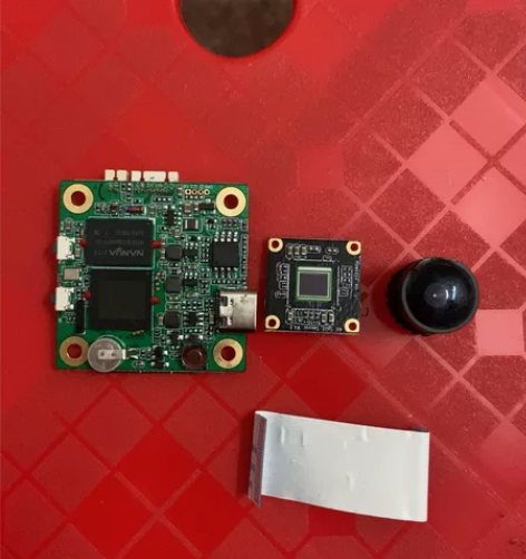 鹰眼4K运动相机，炸机一次就不开机了，壳解...