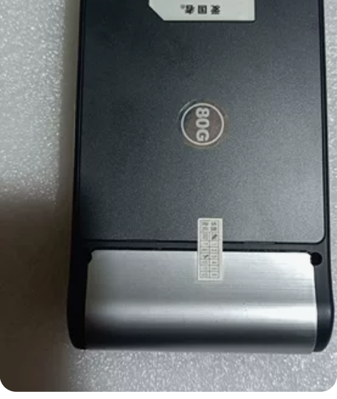 卖爱国者ccd 屏幕有小黑点和条纹 不影响...