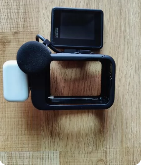 GoPro外接翻转屏，有独立电源，单独充电...