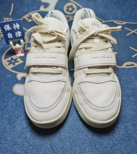 安踏休闲运动鞋42码#鞋控的日常 实物拍摄...