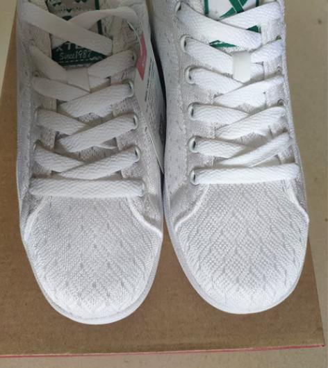 全新特步小白鞋，36码，本来买个女儿穿的，...
