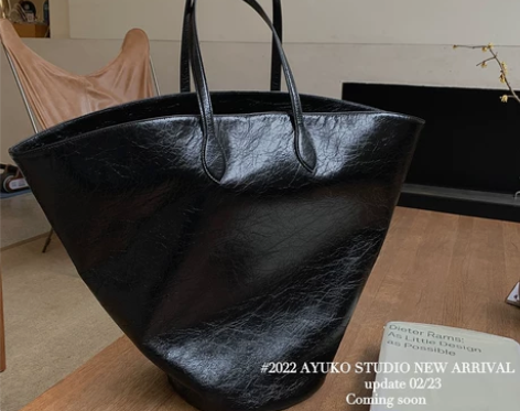 Ayuko 造型感拉满大容量单肩包女202...