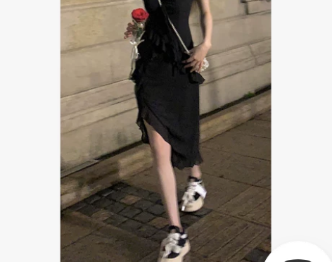 DREAM SEVEN77 法式吊带连衣裙...