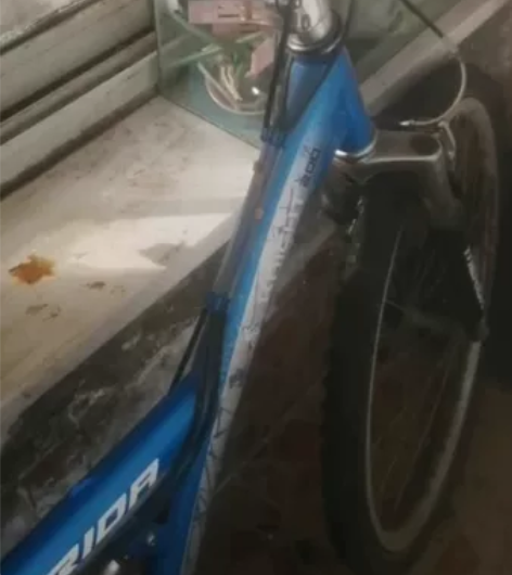 美利达自行车，就骑过几回，车胎毛还在呢，9...