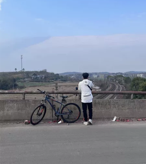 美利达 因为当时一时兴起 现人不在本地 骑...