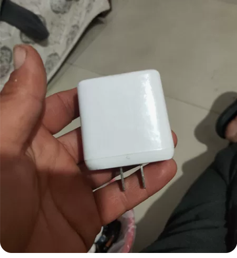 opporeno7原装65w充电器，不知道...