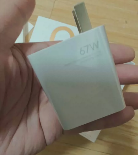 小米 红米 原装67瓦充电头和充电线，红米...