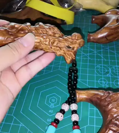 沙漠铁高精度弹弓雕刻龙头 沙漠铁，龙头全新...