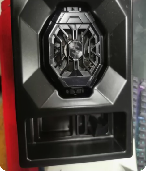 黑鲨冰封散热背夹2 Pro 夹子断了一边如...