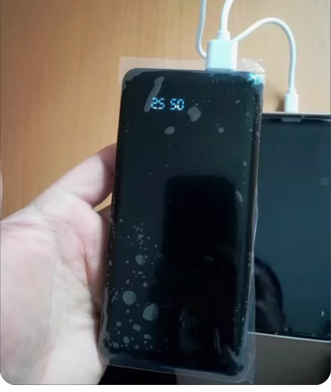正品50000毫安充电宝40000/300...