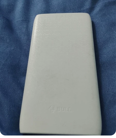 公牛充电宝8000毫安如新 感兴趣的话点“...