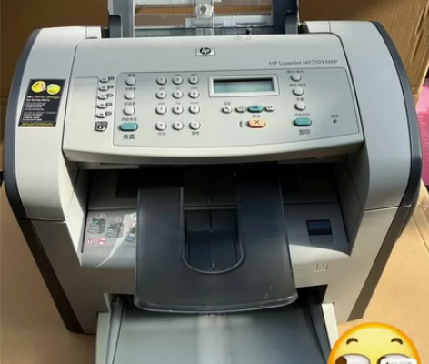 惠普打印机1319f，3050f随机发黑白...