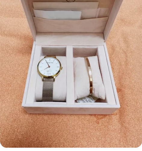 得物购买闲置 手表带过几次 手镯全新未带 ...