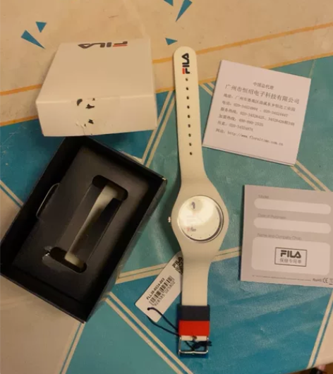FILA石英手表 男女同款手表 正品 全新...
