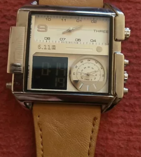 时尚潮流，石英手表 九成新石英表，几乎全新...