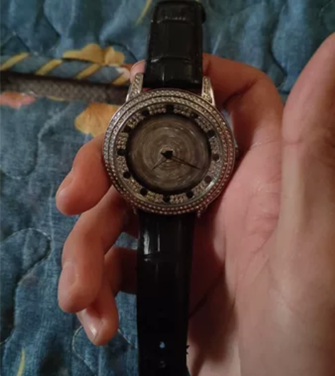 正品腕表 时来运转 精神小伙专配 高质量男...