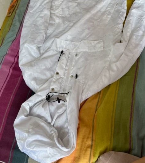 男女同款，165尺码，防水面料，白色迷彩。...