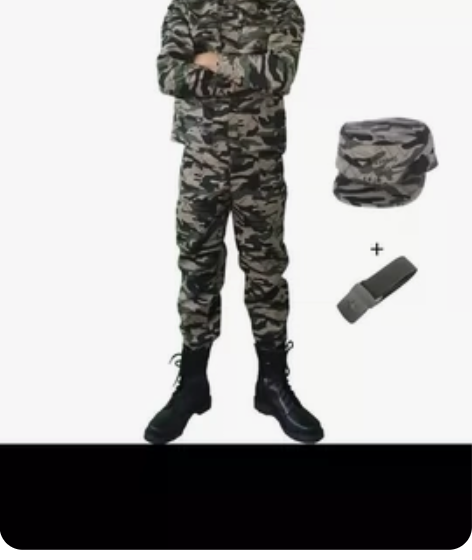 迷彩训练服全新 就试了一下结果学校不军训了...