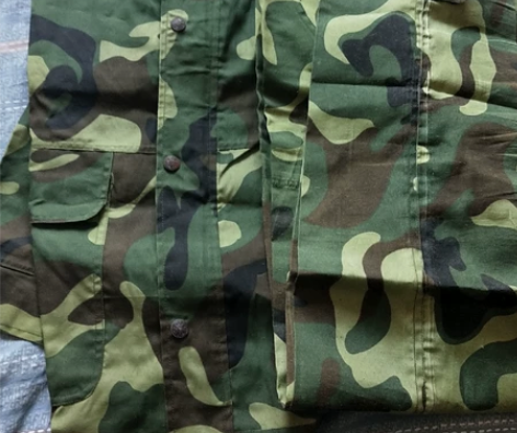 全新迷彩服165码 感兴趣的话点“我想要”...