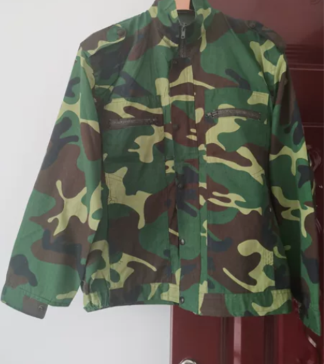 迷彩服。型号（衣长：70厘米，胸围：122...