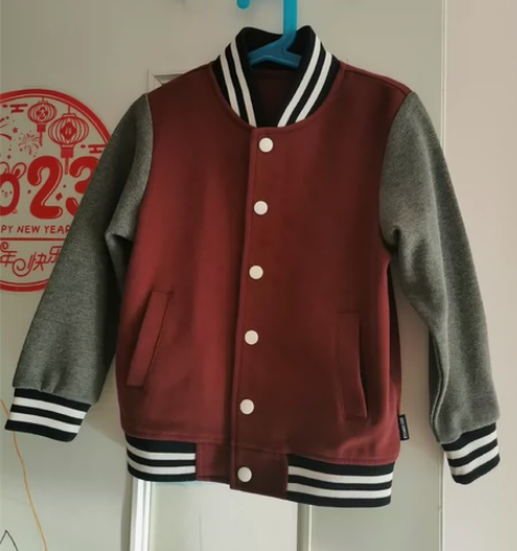 伊顿纪德校服，棒球服，淘宝有官网可以查，正...