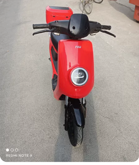 小牛u+b 动力版 ￥5800 新国标 未...