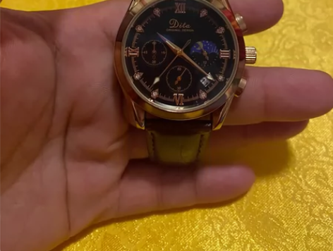 出售迪塔男士全自动手表，玫瑰金黑面 感兴趣...