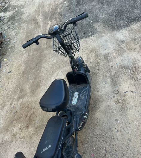 五羊电动车，19年买的，48V12电瓶 带...