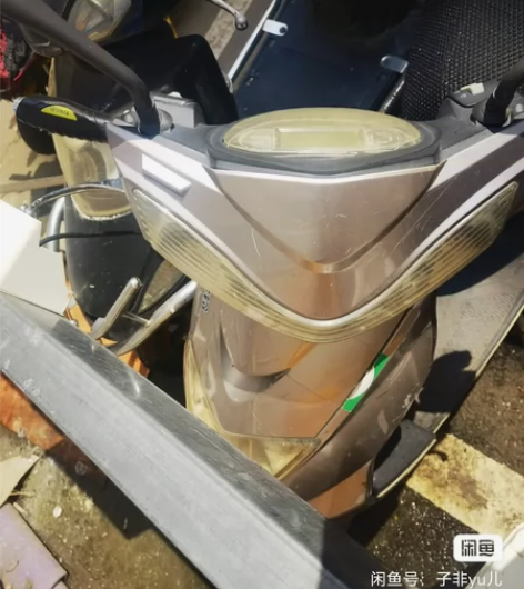 台铃电动车，满电还能跑个二十公里左右吧，电...