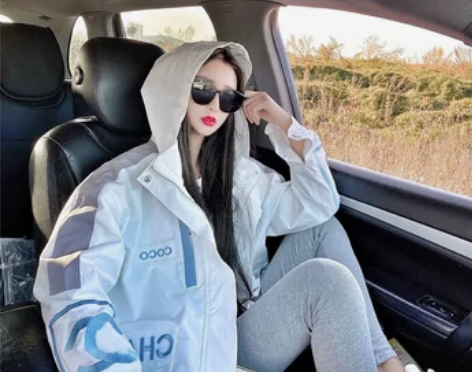 正确版2020新款设计感小香风精致立体刺绣...