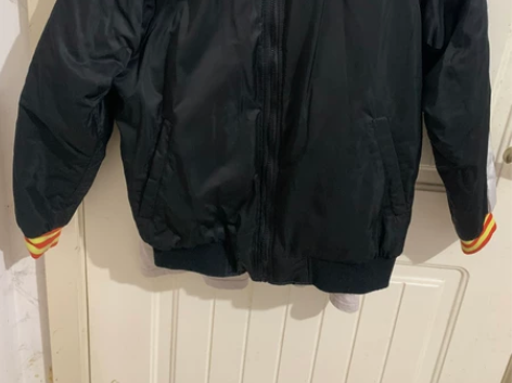 棒球棉服  M 感兴趣的话点“我想要”和我...