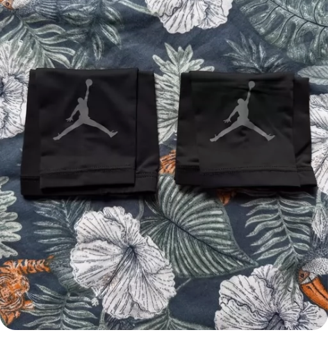Nike轻质防晒吸汗跑步训练篮球护臂冰丝袖...