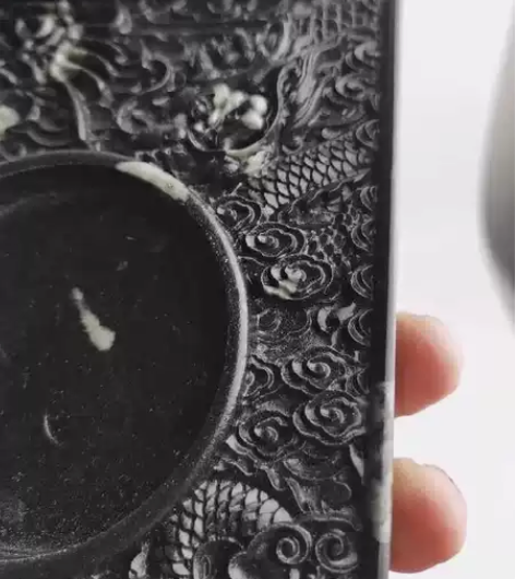 牡丹石砚台，烟灰缸，文房四宝。 天然奇石洛...