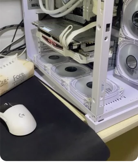 英睿达ddr4（8x2）16g，频率320...