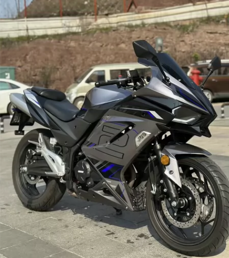 急出一台国产H2摩托车 车况精品?成色如图...