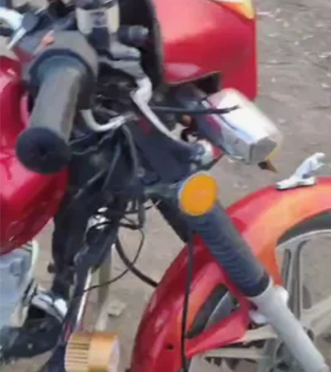 豪爵摩托车，没怎么骑，车好。。 一口价，捡...