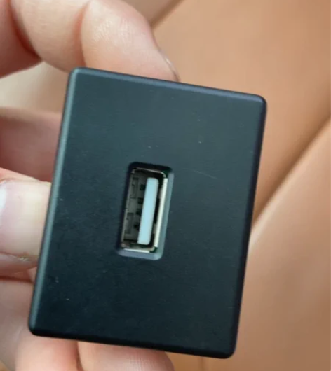 科沃滋安卓转换头插U盘的上海通用系都可以用...