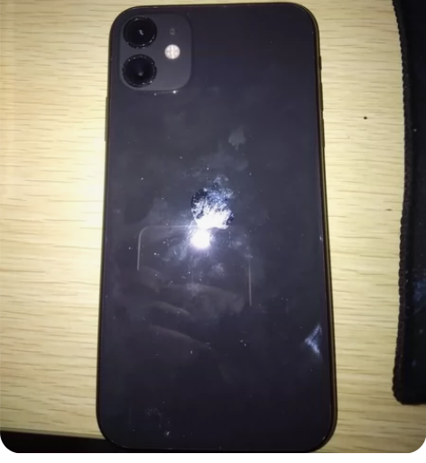 出学生自用苹果11 黑色国航带品胜原装充电...