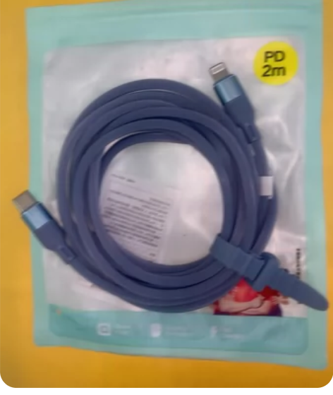 2条全新2米品胜硅胶铝壳苹果PD20W数据...