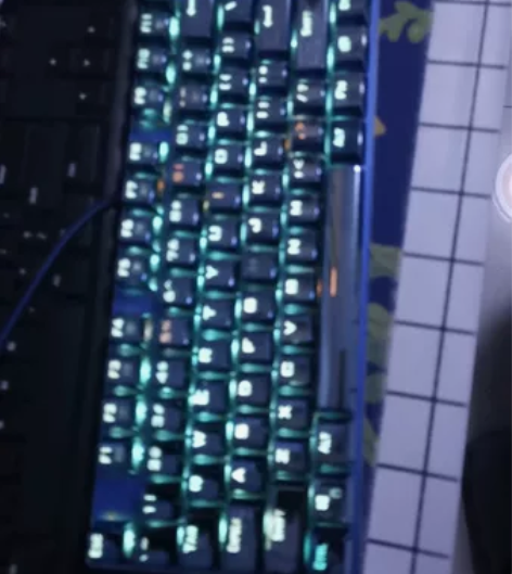 【年货价】雷神K750游戏机械键盘87键电...