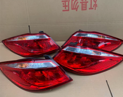 12-15款长安逸动尾灯，支持4s验货，无...