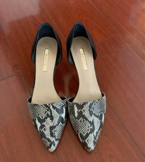 百丽尖头中空一脚蹬，皮鞋，35码，全新无吊...