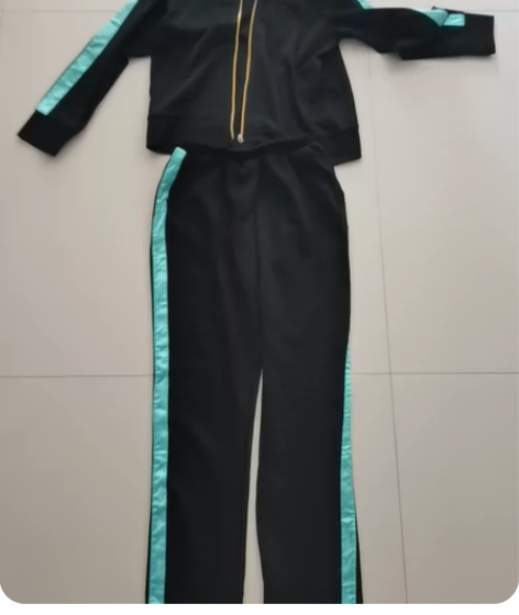 夜斗cos服，当初二手收来的，现在算三手吧...