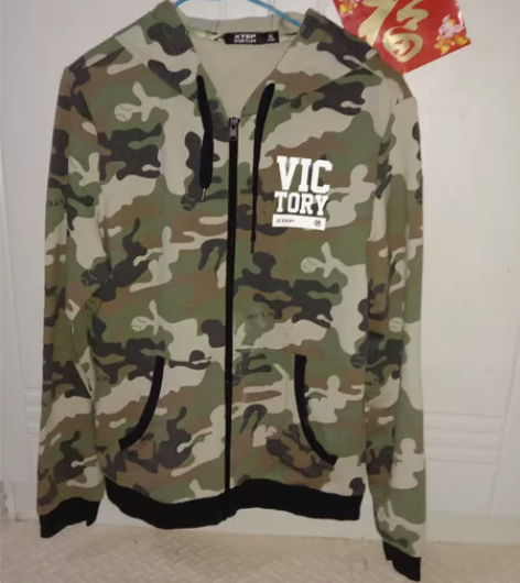 正品特步男女同款外套  团建穿过一会儿 基...