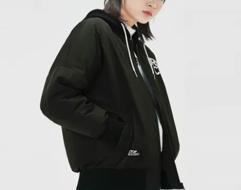 特步棉服女冬季新款棉衣外套连帽短款上衣外套...