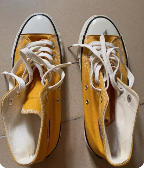 老回力，41码，码数偏大，脚瘦的话，42码...